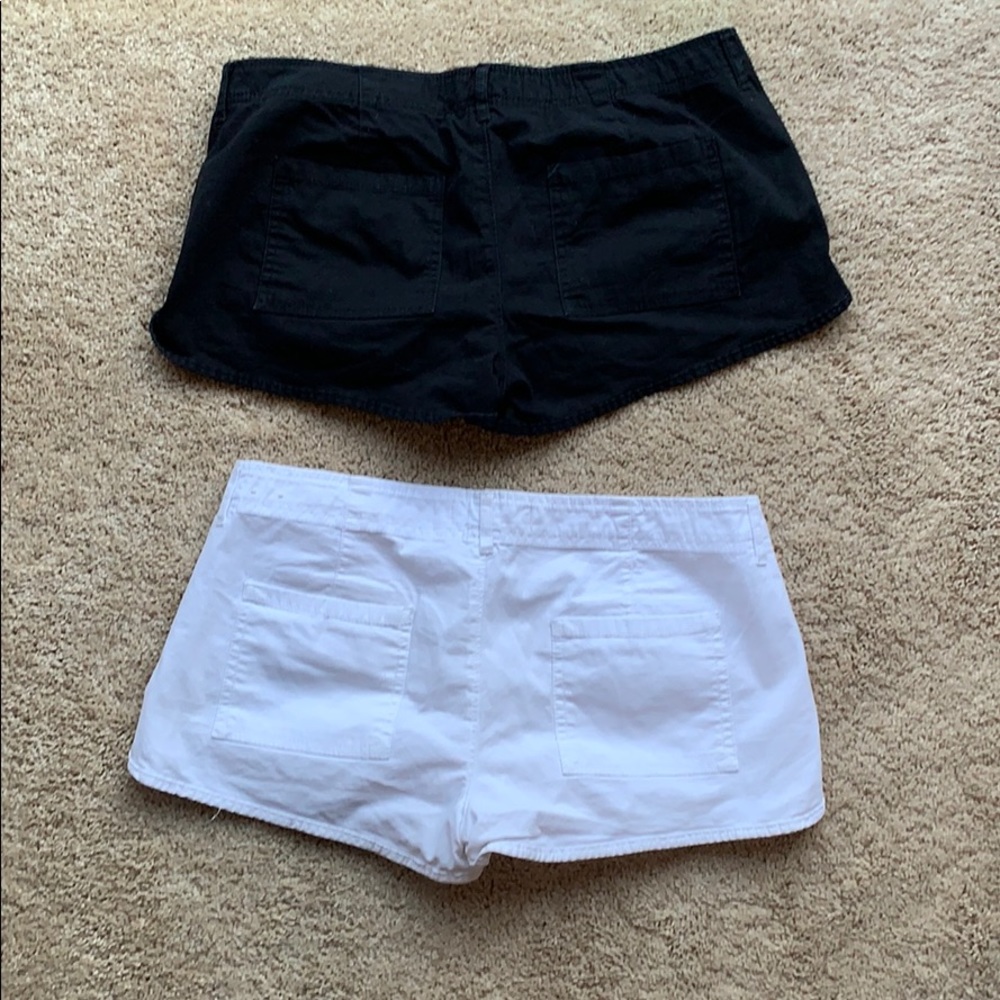 Shorts - Picture 4 of 4